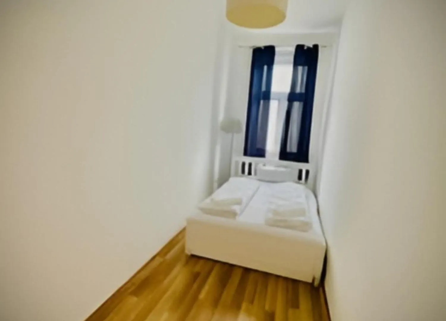 Affordable 2Br Apt, 10 Min From Westbahnhof فيينا شقة